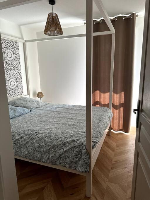 Appartement Cosy Avec Balcon Et Piscine Besançon Eksteriør billede